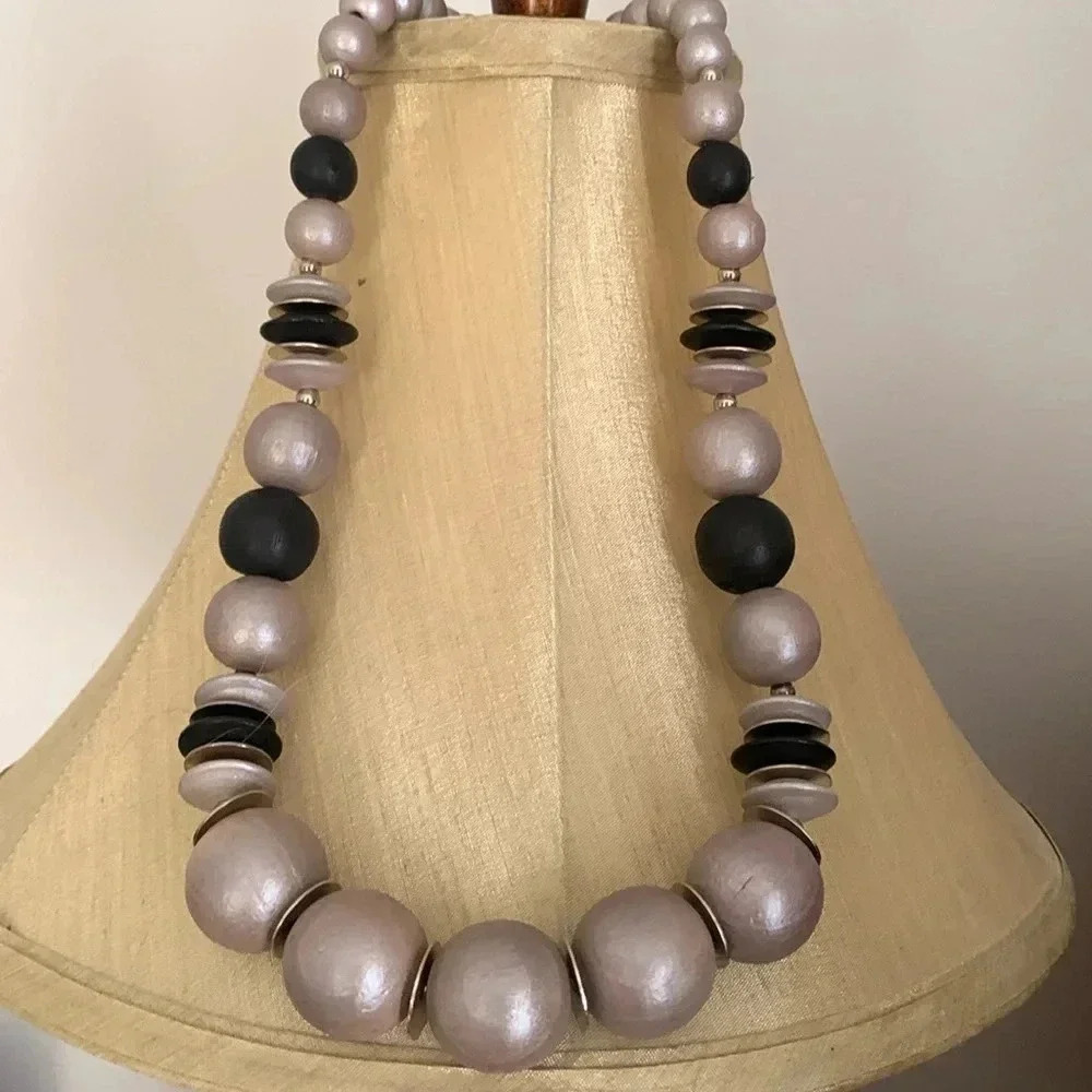 Bead  Necklace